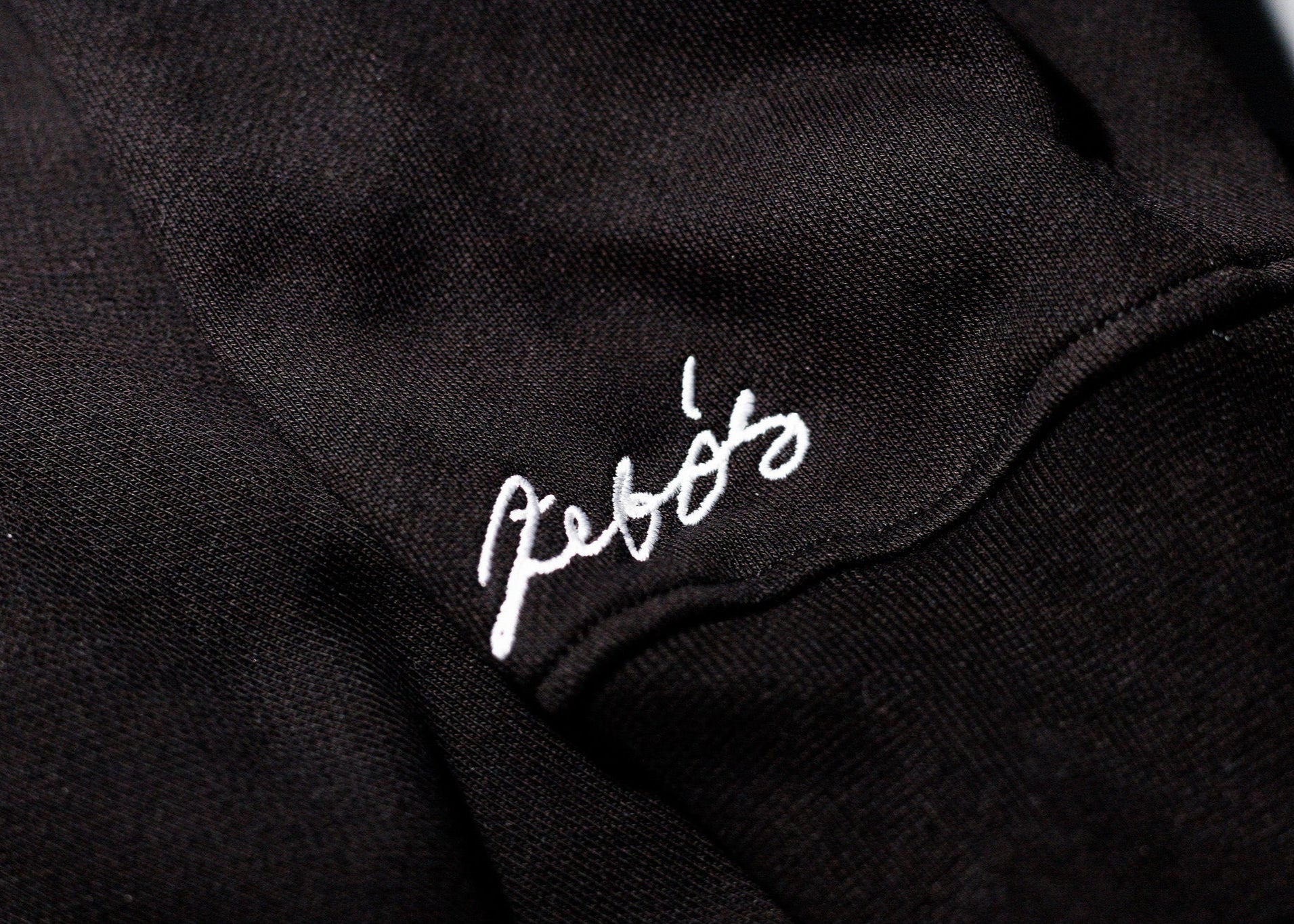 zebosatelier-crewneck-sweatshirt-black
Vancouver Brand, Sweatshirt, street wear, Street Fashion, Hoodie, French Terry, fashion brand, Acid Wash, heavy weight
